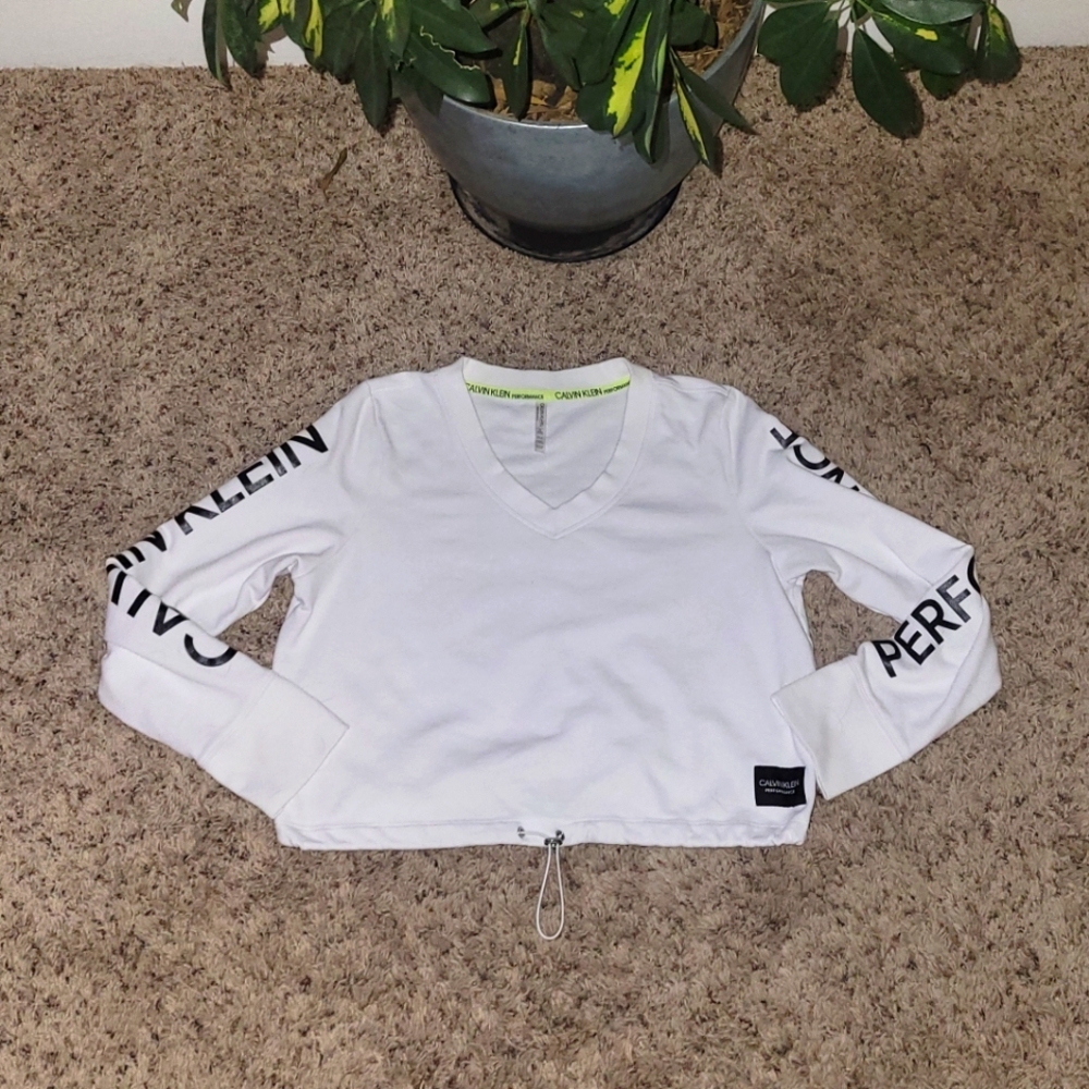 NWOT Calvin Klein Performance Cropped V-Neck Pullover Sweatshirt Women's Sz XL